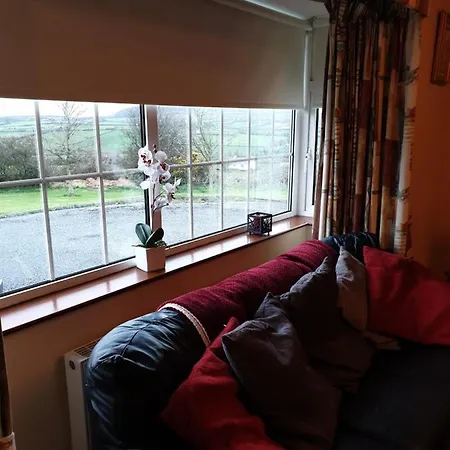 Relaxing Break At Coshel View