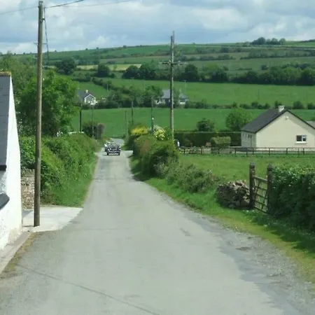 Relaxing Break At Coshel View Nyaraló *