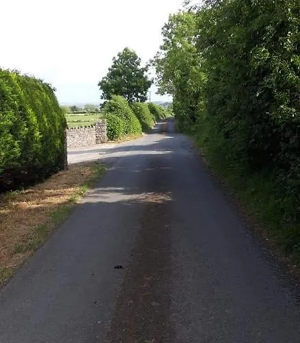 Relaxing Break At Coshel View Сasa de vacaciones